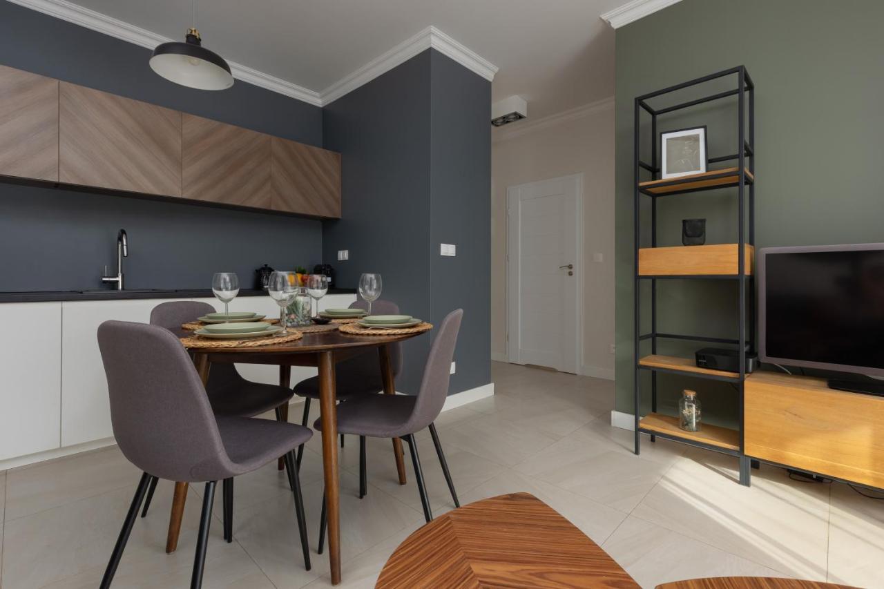 Lakeview Apartment Kapelanow Armii Krajowej By Noclegi Renters Varšava Exteriér fotografie