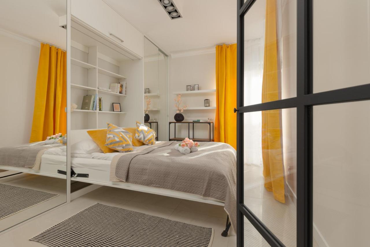 Lakeview Apartment Kapelanow Armii Krajowej By Noclegi Renters Varšava Exteriér fotografie